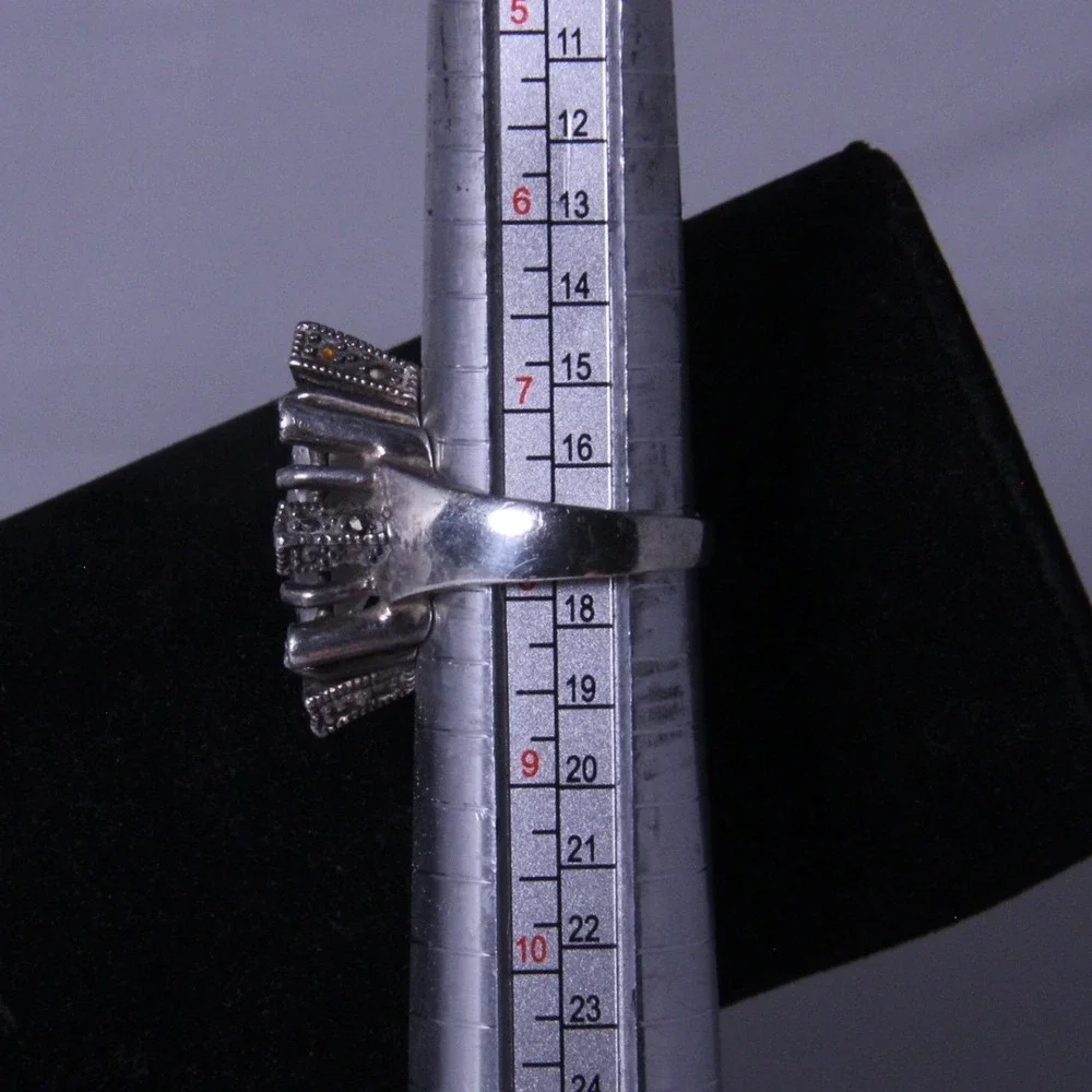 Vintage Sterling‎ Silver 925 Oval Clear Stone Marcasite Statement Ring Size 7.5
